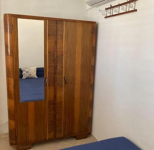 Klara- Blue Apartment Olib